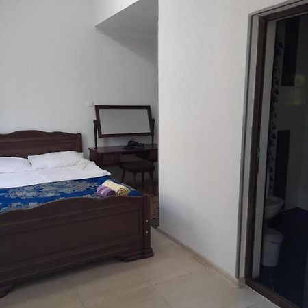 Guesthouse Borjomi Luaran gambar