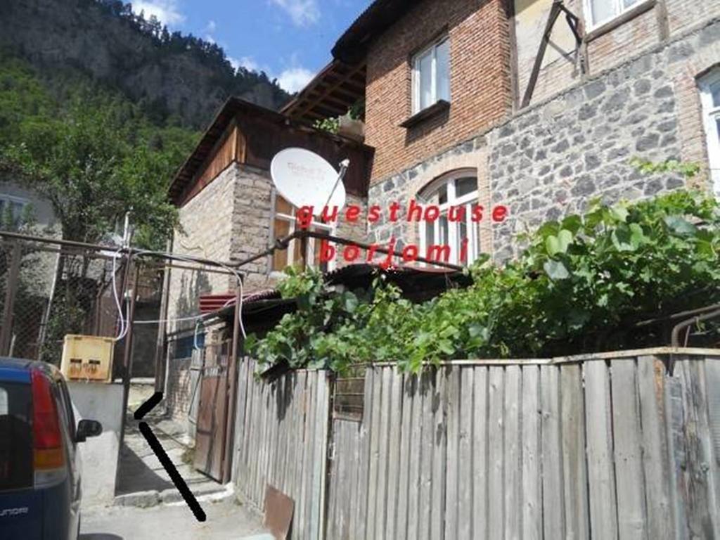 Guesthouse Borjomi Luaran gambar